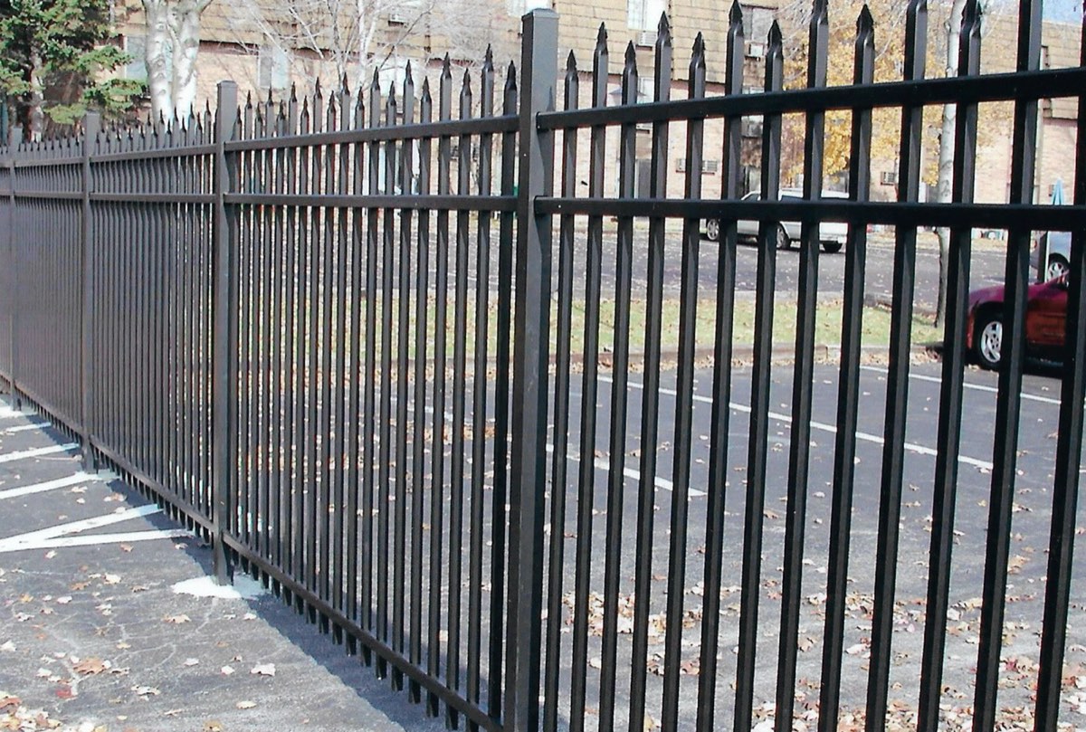 Aluminum fence
